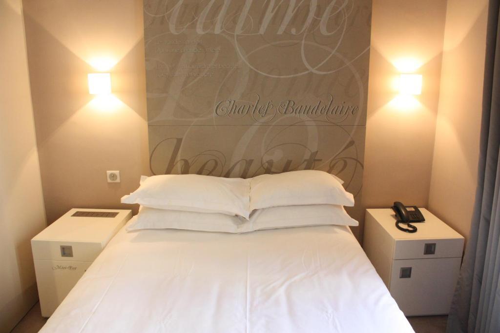 Standard Double Room,160186569:JPEG